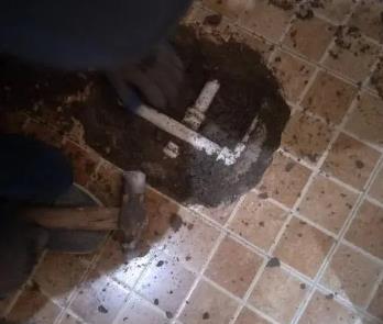 东辽卫生间漏水维修公司为您分享下卫生间渗水如何处理及注意事项